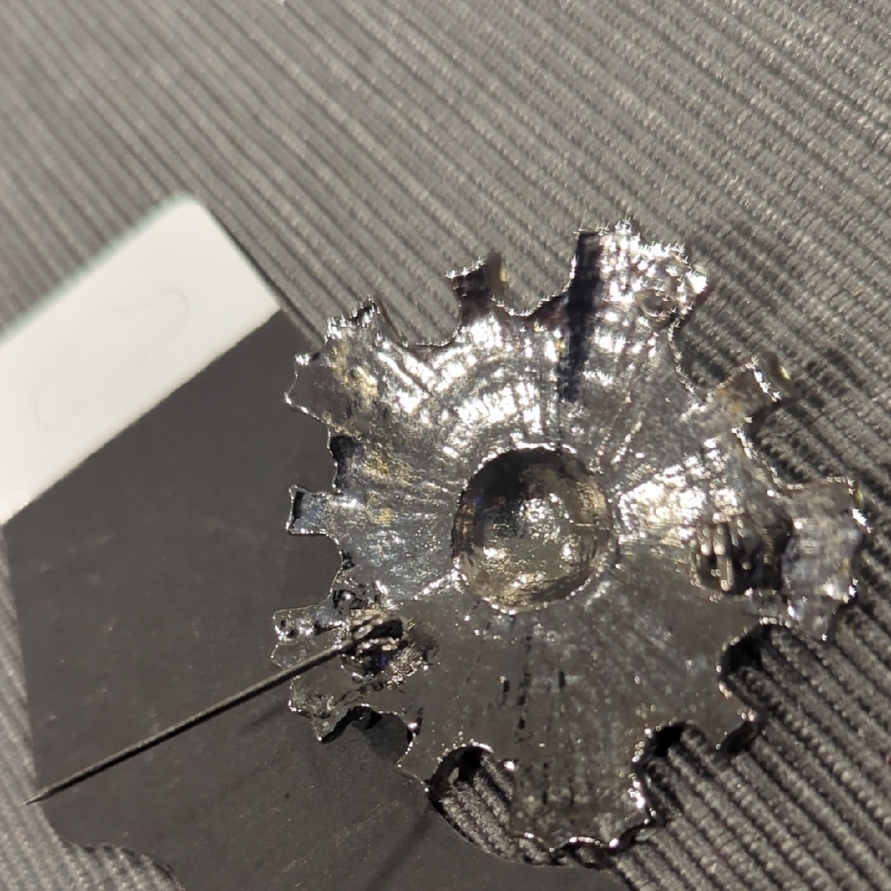 Elegant Brooch Rhinestone Floral Design   Silver and Blue Like New #1 - Picture 8 of 9